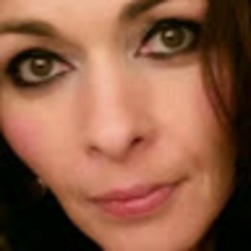 Meet your Posher, Alicia!